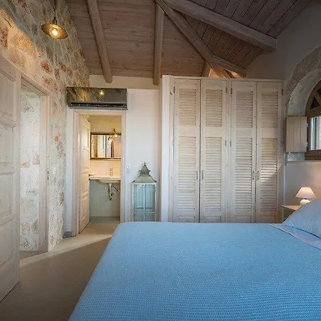 Vilotel Luxury Villaszakynthos Moore 8 Guests - 4 Bed Agios Nikolaos